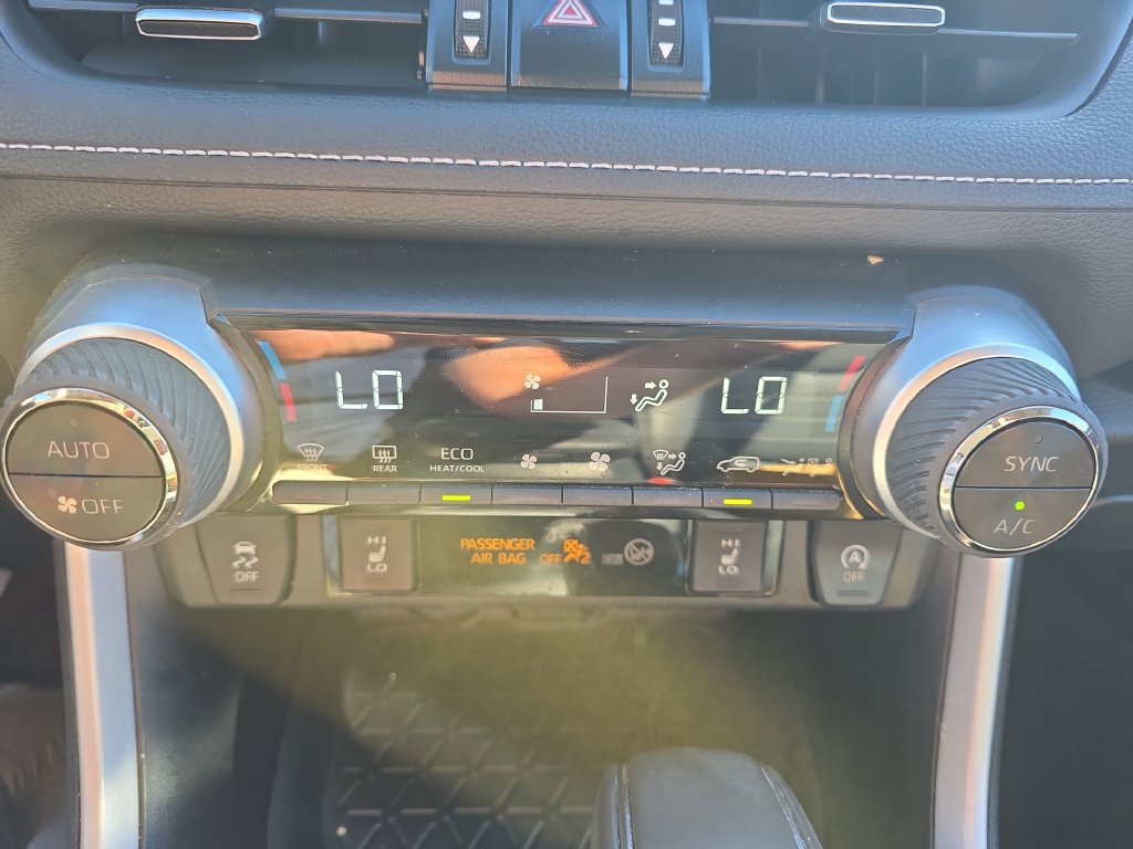 Used 2021 Toyota RAV4 XLE Premium AWD/4WD image 34