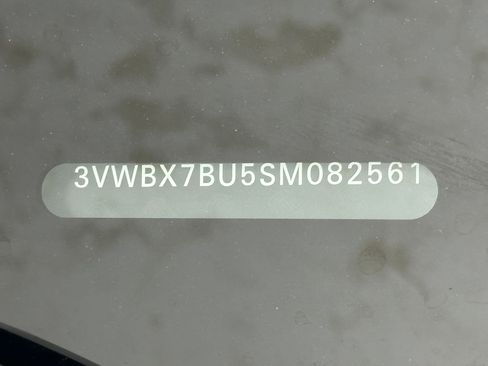 Used 2025 Volkswagen Jetta Sport image 21