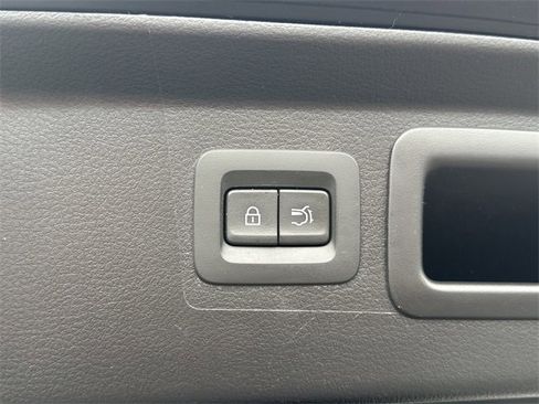 Used 2025 MAZDA CX-50 AWD 2.5 S w/ Preferred Package image 20