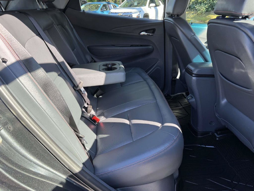 Used 2020 Chevrolet Bolt Premier w/ Infotainment Package FWD image 15