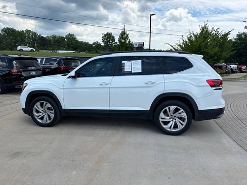 Used 2021 Volkswagen Atlas SE w/ Towing Package FWD image 10