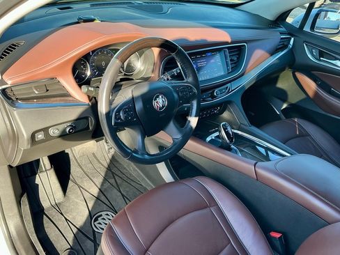Used 2021 Buick Enclave Avenir w/ Avenir Technology Package image 37