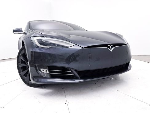 Used 2018 Tesla Model S P100D image 7