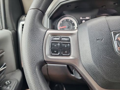 Used 2024 RAM 1500 Classic SLT AWD/4WD image 24