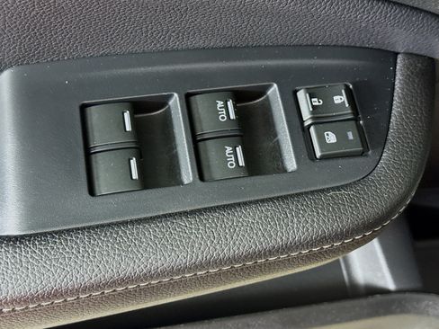 Certified 2025 Honda Ridgeline Sport image 20
