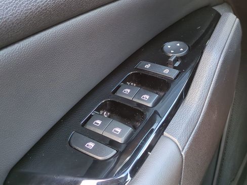 Certified 2024 Kia Sportage EX image 24