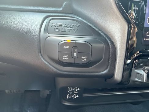 Used 2026 RAM 2500 Big Horn AWD/4WD image 24