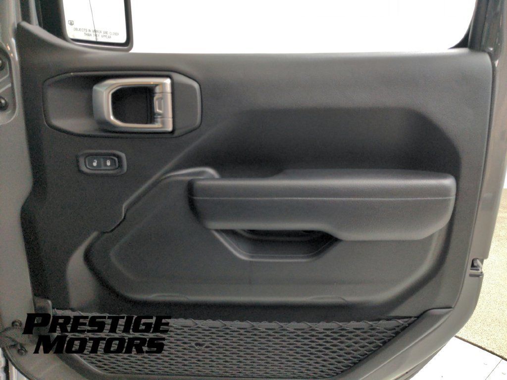 Used 2023 Jeep Wrangler Unlimited w/ Cold Weather Group AWD/4WD image 26