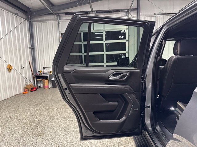 Used 2021 GMC Yukon AT4 w/ Technology Package AWD/4WD image 19