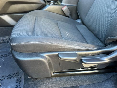 Certified 2023 Chevrolet Colorado LT w/ LT Convenience Package image 13