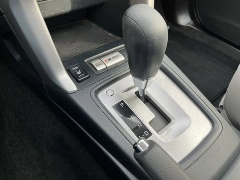 Used 2017 Subaru Forester 2.5i Premium w/ All-Weather Package image 23