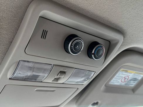 Used 2018 Nissan NV 3500 SV w/ Navigation Package RWD image 32