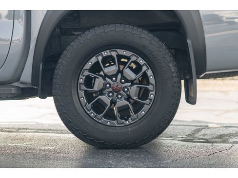 Used 2023 Nissan Frontier PRO-4X w/ Pro-4X Premium Package image 5