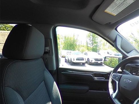 Used 2023 Chevrolet Silverado 1500 RST w/ Convenience Package II image 39