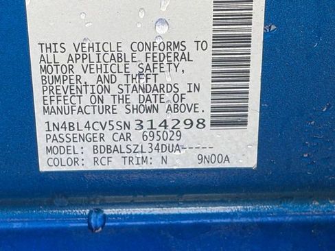 Used 2025 Nissan Altima 2.5 SR image 34