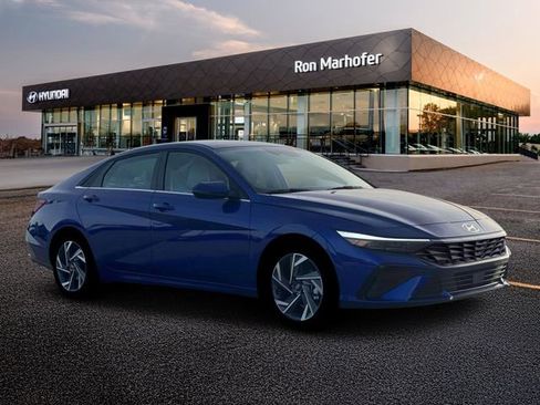 New 2026 Hyundai Elantra Limited image 10