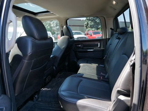 Used 2018 RAM 1500 Laramie w/ Convenience Group AWD/4WD image 18