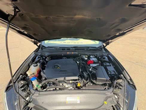 Used 2017 Ford Fusion SE FWD image 20