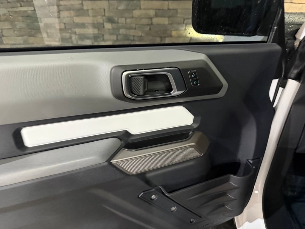 Used 2023 Ford Bronco Black Diamond w/ Sasquatch Package AWD/4WD image 27