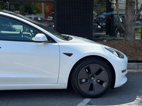 Used 2021 Tesla Model 3 Long Range AWD/4WD image 23