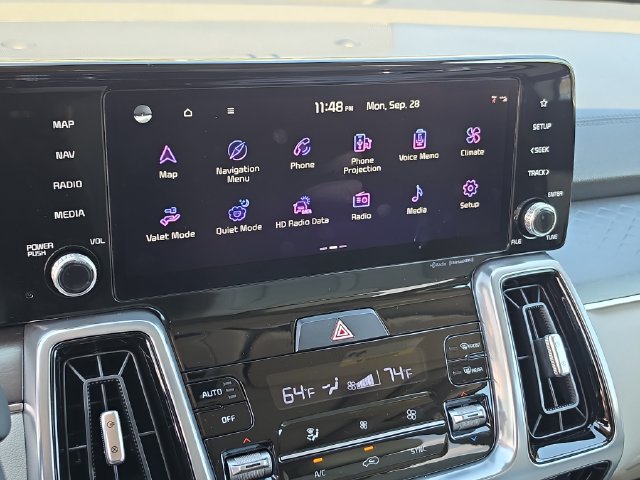 Certified 2023 Kia Sorento SX FWD image 25