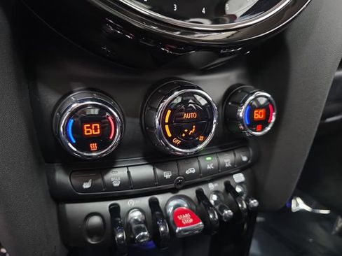 Certified 2024 MINI Cooper S image 19