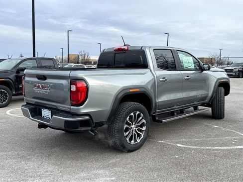 New 2026 GMC Canyon Denali image 2