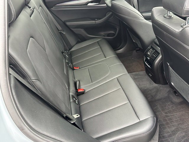 Used 2024 BMW X3 xDrive30i w/ Premium Package w/ZPA AWD/4WD image 12