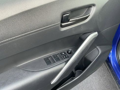 Used 2023 Toyota Corolla Cross LE image 10