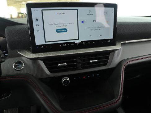 Used 2025 Ford Explorer ST-Line image 14