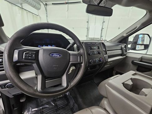 Used 2019 Ford F250 XL RWD image 11
