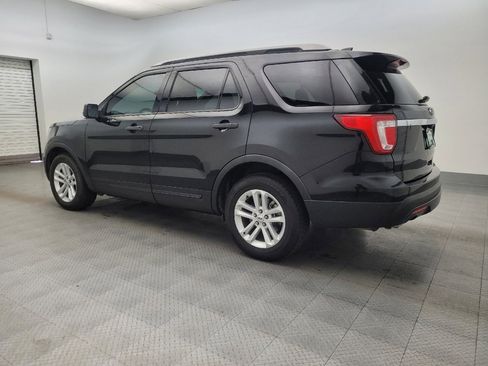 Used 2017 Ford Explorer FWD image 3