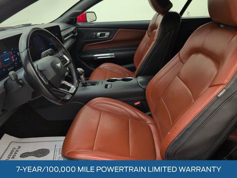 Used 2024 Ford Mustang Premium image 5
