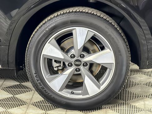 Used 2023 Audi Q5 2.0T Premium Plus w/ Premium Plus Package image 25