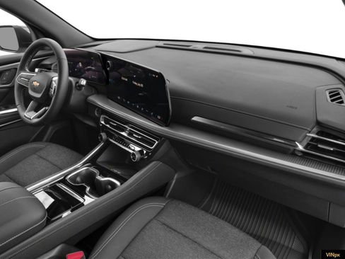 New 2026 Chevrolet Traverse LT w/ LPO, Floor Liner Package image 5