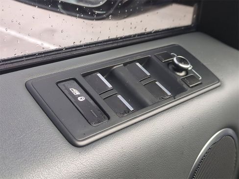 Used 2015 Land Rover Range Rover Sport Supercharged image 28