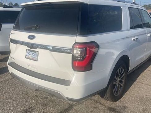 Used 2018 Ford Expedition Max Limited w/ Equipment Group 301A image 5