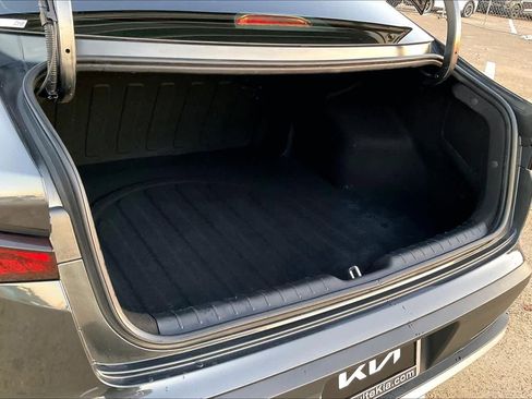 Certified 2025 Kia K4 LX image 18