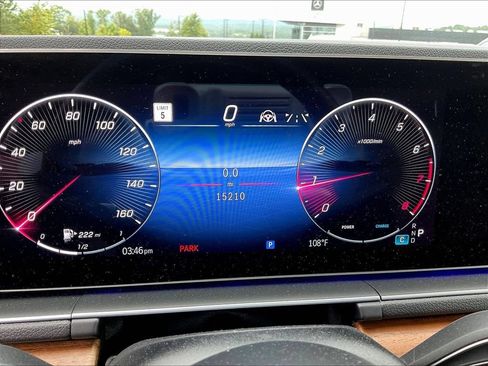 Used 2025 Mercedes-Benz GLE 350 4MATIC image 5