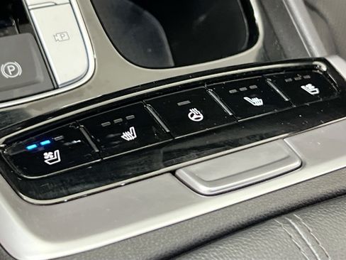 Used 2024 Hyundai Santa Cruz Limited AWD/4WD image 20