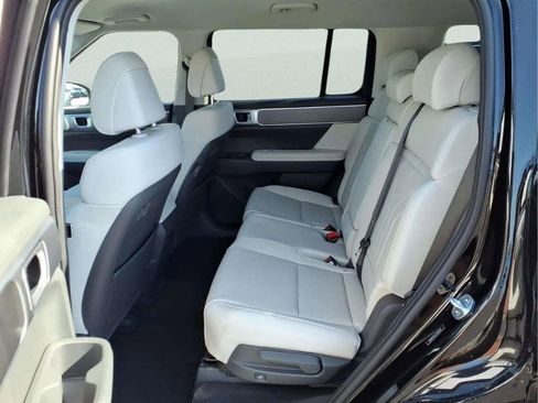 New 2026 Hyundai Santa Fe SEL FWD image 11
