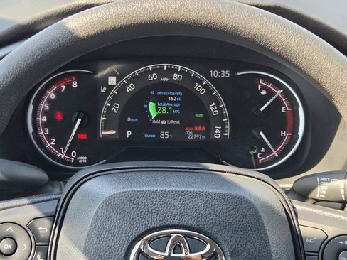 Used 2025 Toyota RAV4 XLE w/ Convenience Package FWD image 16
