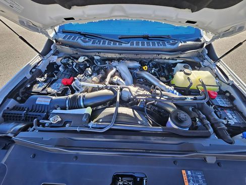 New 2026 Ford F350 Platinum w/ FX4 Off-Road Package image 35