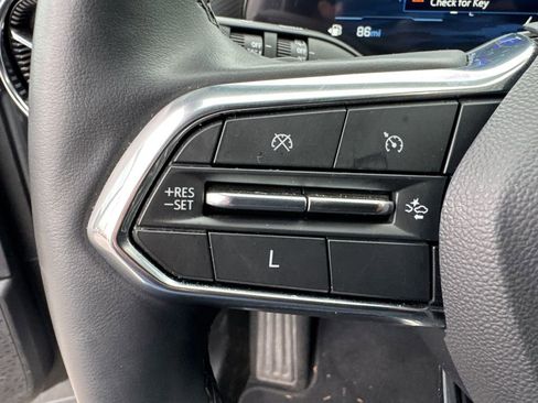 Certified 2025 Chevrolet Equinox LT image 24