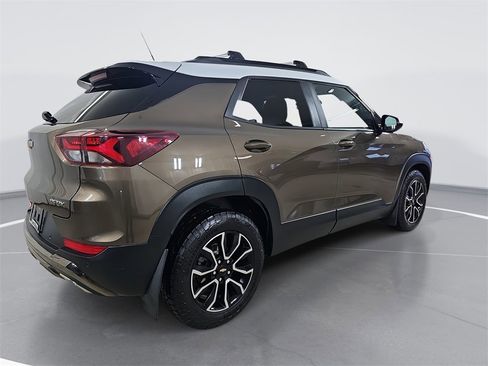 Certified 2021 Chevrolet TrailBlazer ACTIV w/ Technology Package image 3
