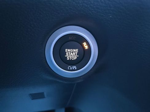 New 2026 Chrysler Pacifica Select w/ S Appearance Package image 47