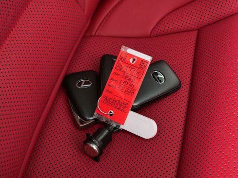 Used 2023 Lexus IS 350 F Sport RWD image 39
