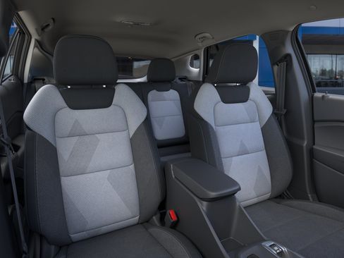 New 2026 Chevrolet Trax LS image 40