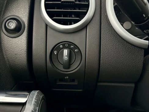 Used 2008 Mercury Mountaineer AWD image 38