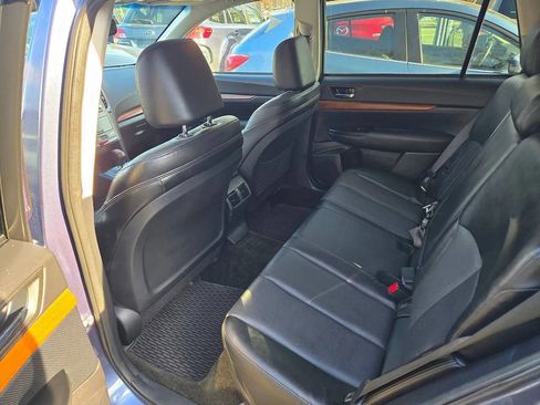 Used 2014 Subaru Outback 2.5i Limited image 37